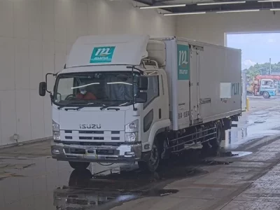 Isuzu FORWARD