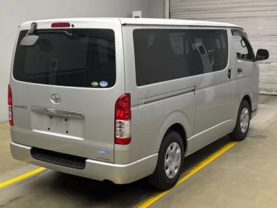 Toyota REGIUS ACE VAN
