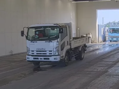 Isuzu FORWARD