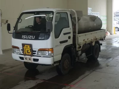 Isuzu ELF