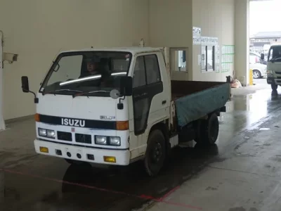 Isuzu ELF