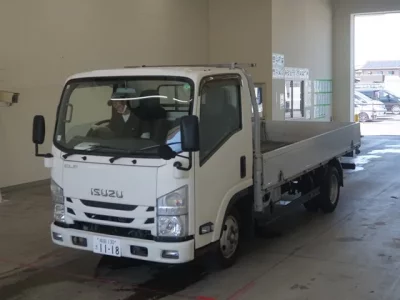 Isuzu ELF