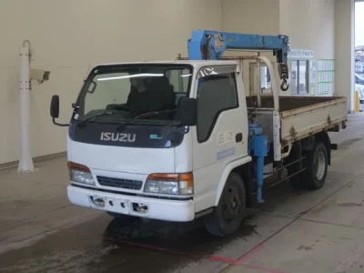 Isuzu ELF