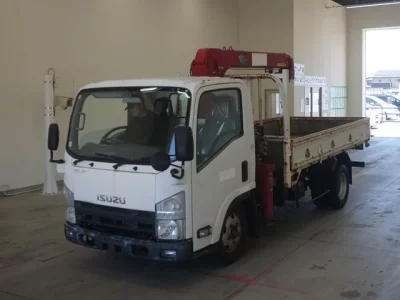 Isuzu ELF