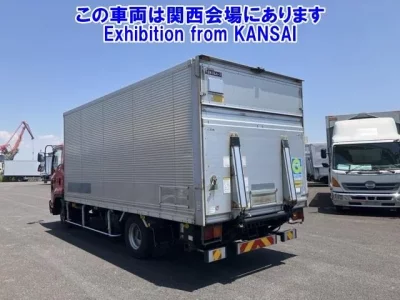 Isuzu TRUCK