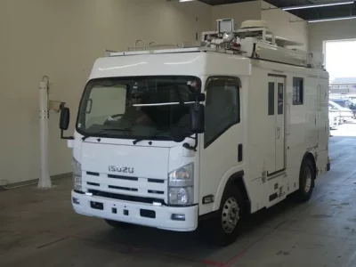 Isuzu ELF