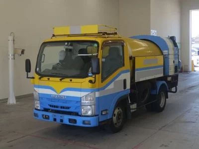 Isuzu ELF