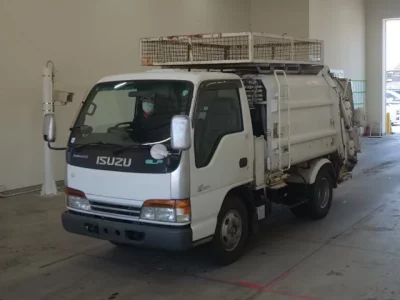 Isuzu ELF