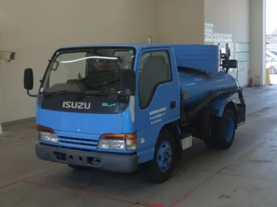 Isuzu ELF