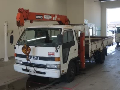 Isuzu ELF