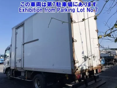 Isuzu ELF