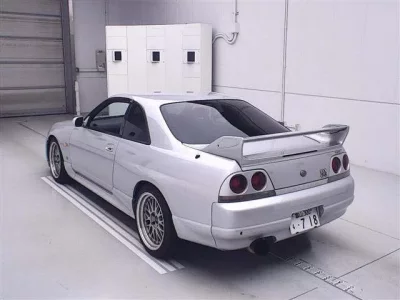 Nissan SKYLINE