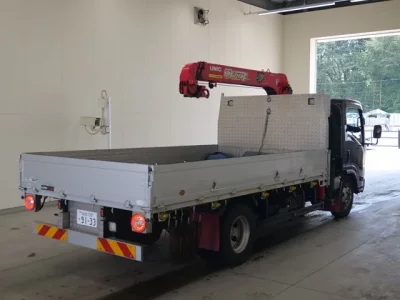 Isuzu ELF