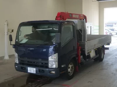 Isuzu ELF
