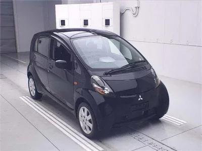Mitsubishi I