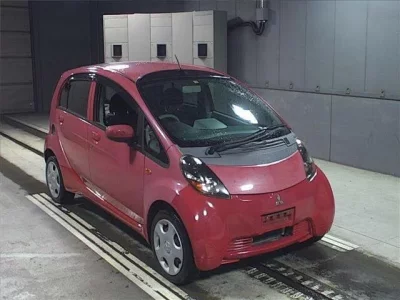 Mitsubishi I