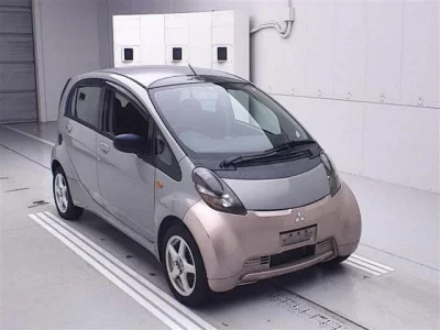 Mitsubishi I