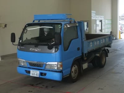 Isuzu ELF