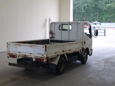Nissan ATLAS