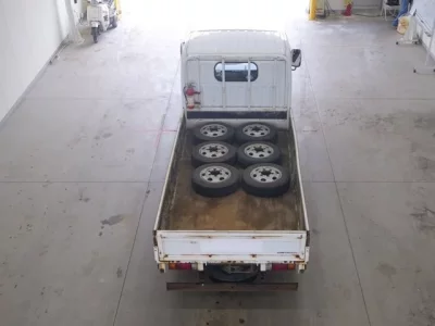Nissan ATLAS