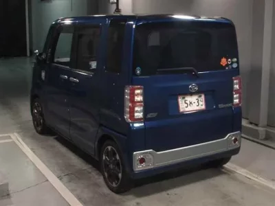 Daihatsu WAKE
