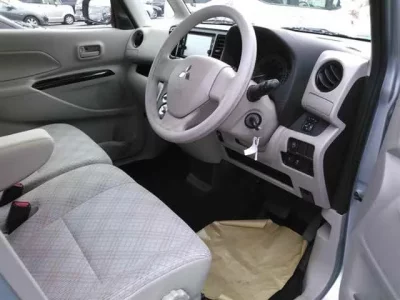 Mitsubishi EK SPACE