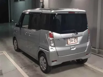 Mitsubishi EK SPACE