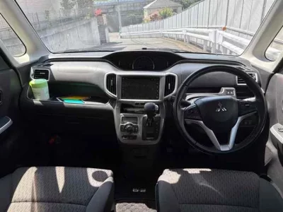 Mitsubishi DELICA D2