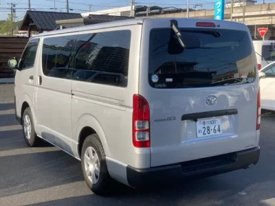 Toyota REGIUS ACE VAN