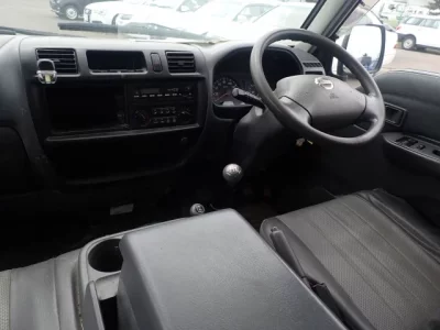 Nissan VANETTE VAN