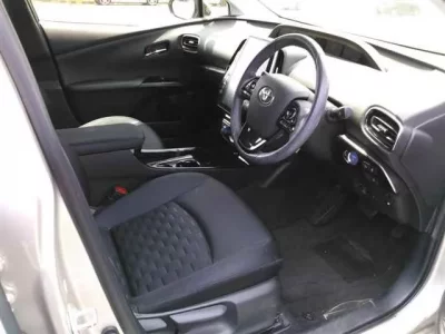 Toyota PRIUS PHV