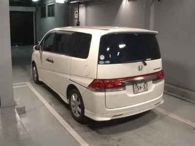 Honda STEP WAGON