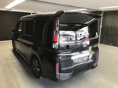 Honda STEP WAGON