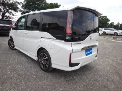 Honda STEP WAGON