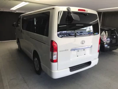 Toyota REGIUS ACE VAN