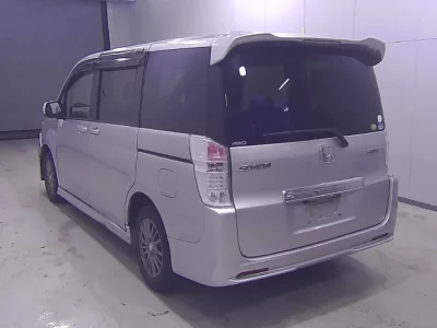 Honda STEP WAGON