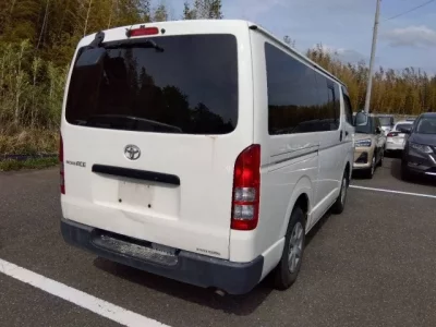 Toyota REGIUS ACE VAN