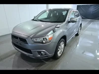 Mitsubishi RVR