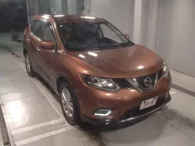Nissan X-TRAIL
