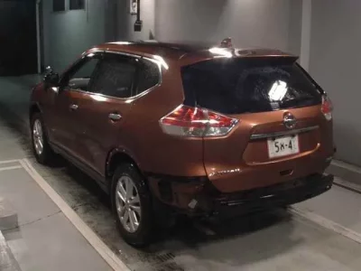 Nissan X-TRAIL