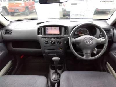 Toyota SUCCEED