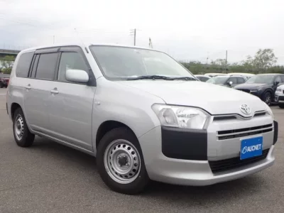 Toyota SUCCEED