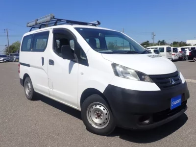 Mitsubishi DELICA