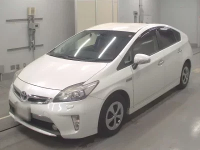 Toyota PRIUS PHV