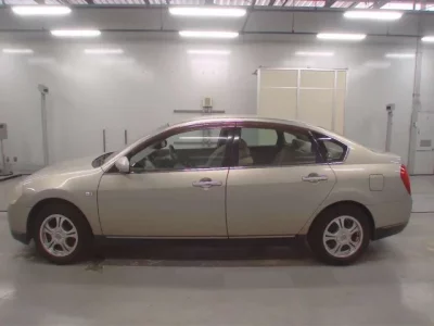 Nissan TEANA