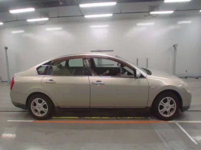 Nissan TEANA