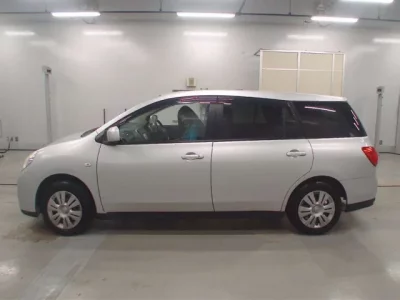 Nissan WINGROAD