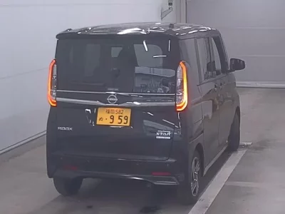 Nissan ROOX