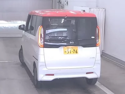 Nissan ROOX