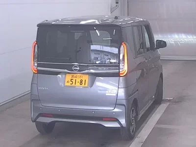 Nissan ROOX